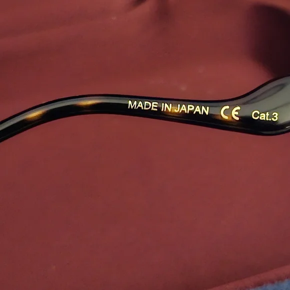 Gucci Aviator Gold Metal Sunglasses